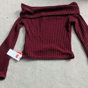 XS Cider Off-shoulder Red Top **Never worn**